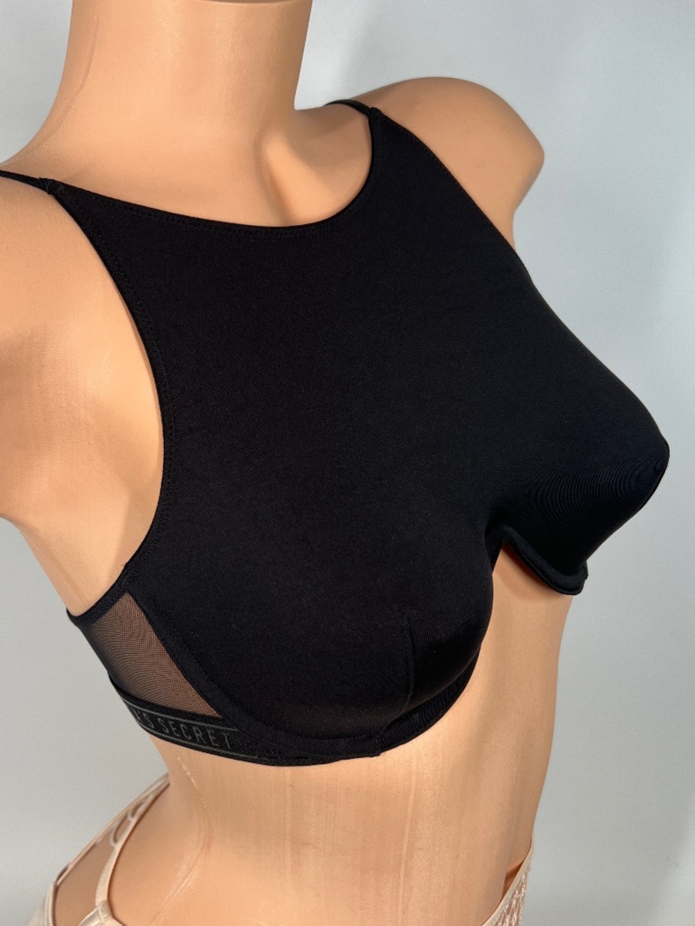 Victoria's Secret Sleek Black High Neck Wire Top Bra 32B NEW - Picture 7 of 16
